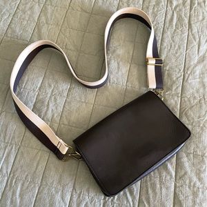 Madewell Black leather zip bag purse